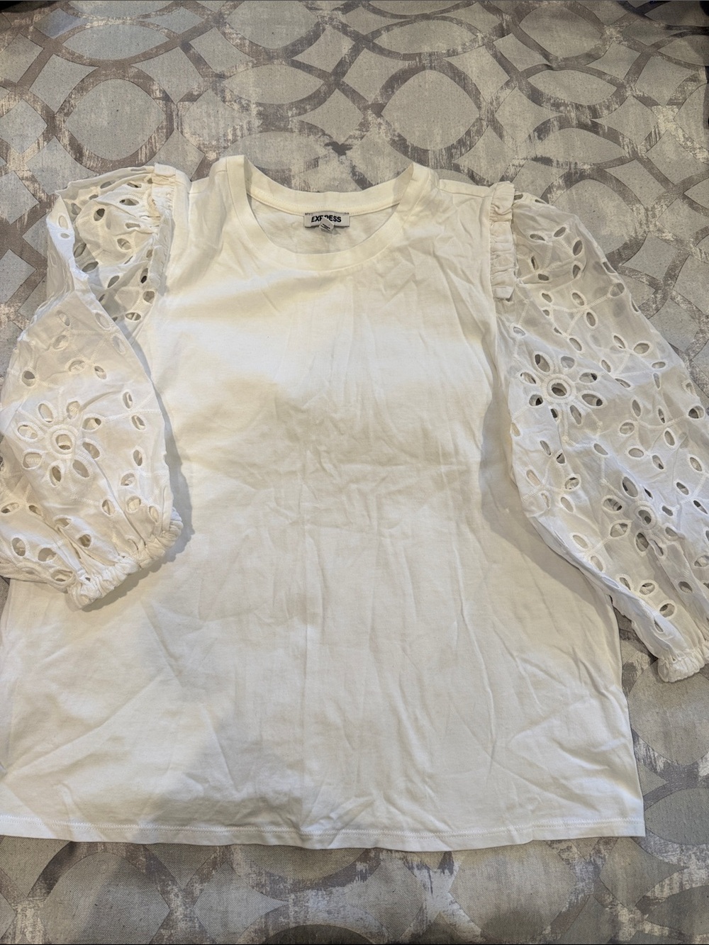 Express White Eyelet Puff Sleeve Tee